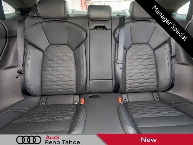 2026 Audi e-tron GT Prestige quattro