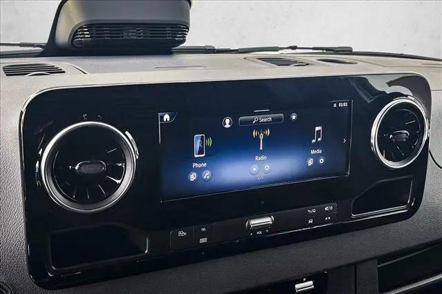 2026 Mercedes-Benz Sprinter 3500 High Roof 4-Cyl Diesel HO