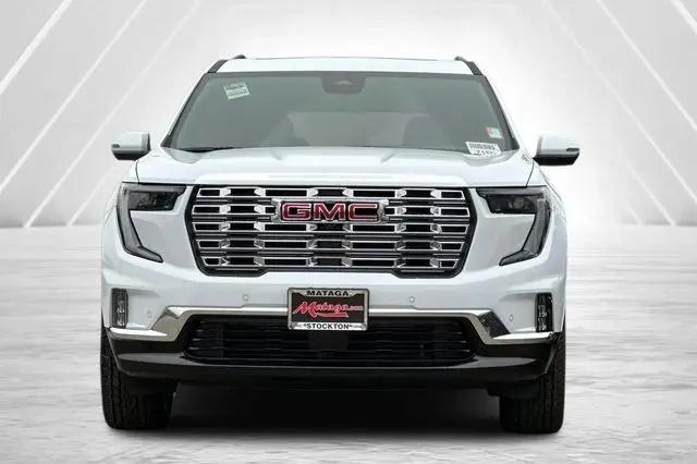 2026 GMC Acadia Denali AWD