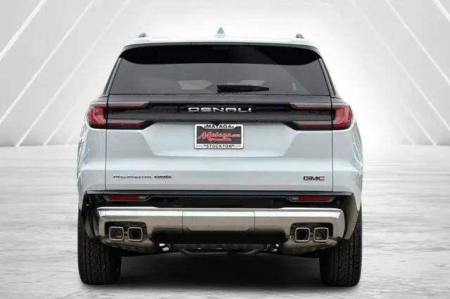 2026 GMC Acadia Denali AWD