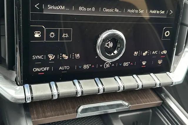 2026 GMC Acadia Denali AWD
