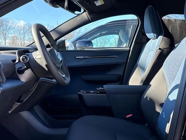 2026 Volvo EX30 Plus Twin Motor Performance, Fully electric