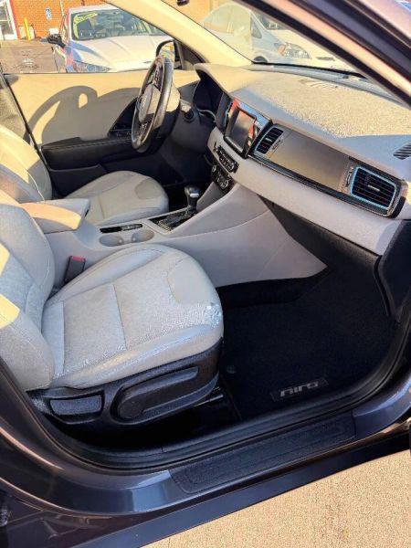 2019 Kia Niro Plug-In Hybrid EX