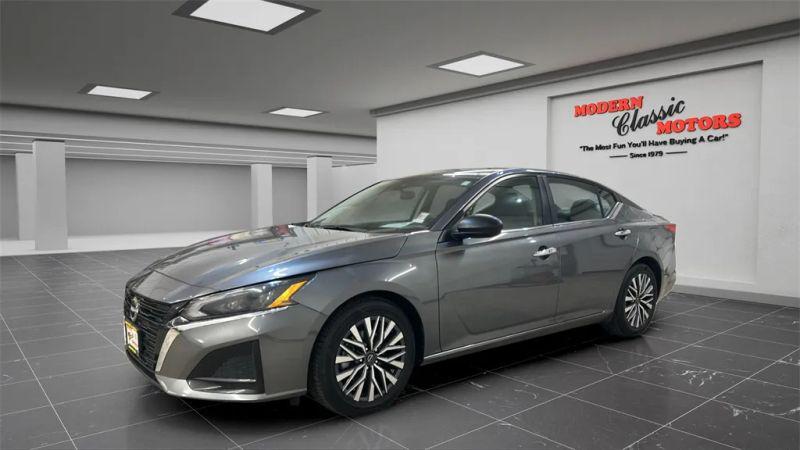 2024 Nissan Altima SV FWD