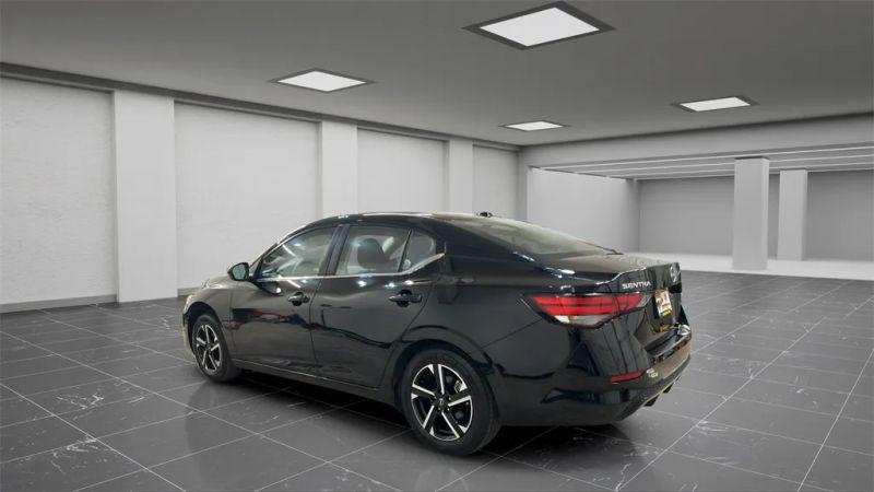 2024 Nissan Sentra SV Xtronic CVT