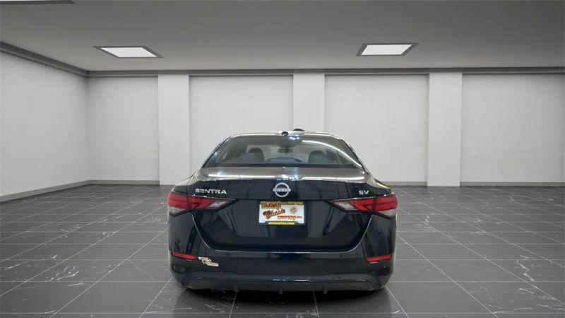 2024 Nissan Sentra SV Xtronic CVT