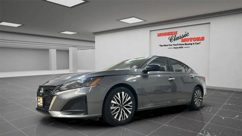2024 Nissan Altima SV FWD