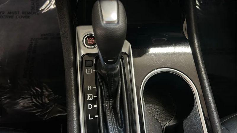 2024 Nissan Altima SV FWD