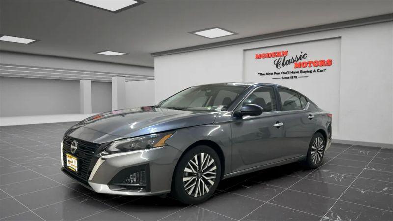 2024 Nissan Altima SV FWD