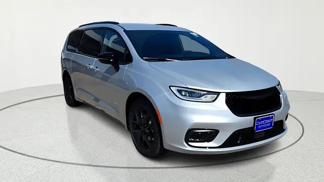 2026 Chrysler Pacifica Select for sale in Irving, TX