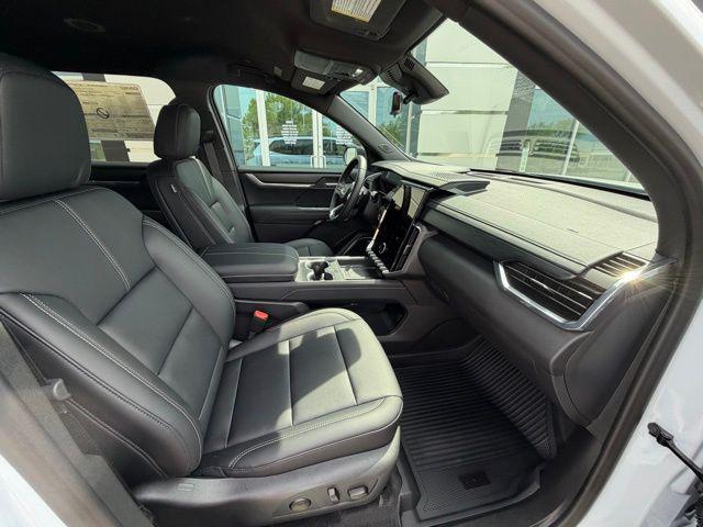 2026 GMC Acadia Elevation FWD