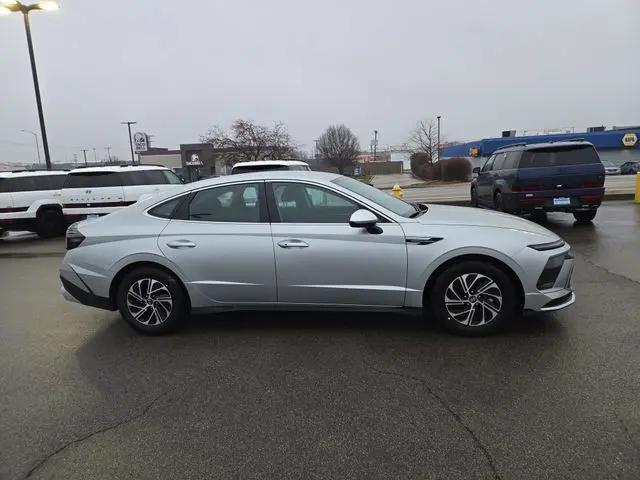 2026 Hyundai Sonata Hybrid Blue