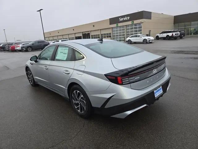 2026 Hyundai Sonata Hybrid Blue