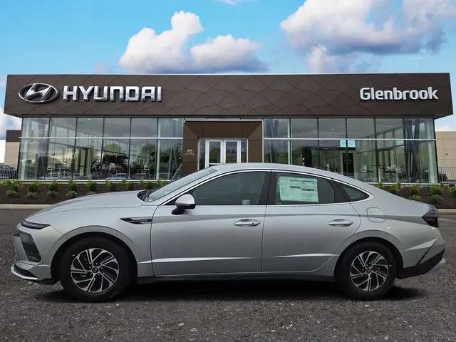 2026 Hyundai Sonata Hybrid Blue for sale in Fort Wayne, IN