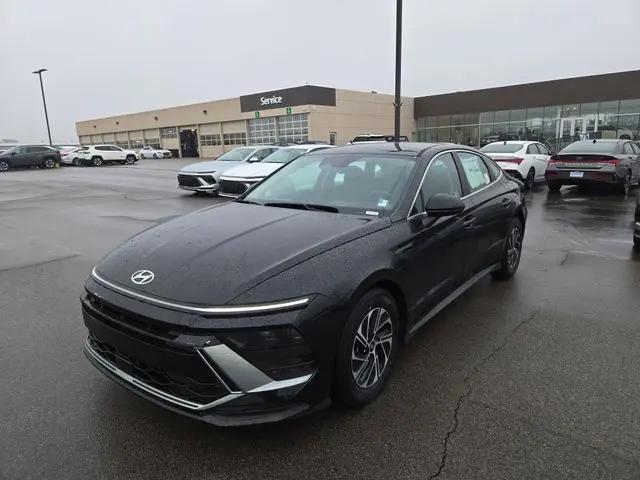 2026 Hyundai Sonata Hybrid Blue
