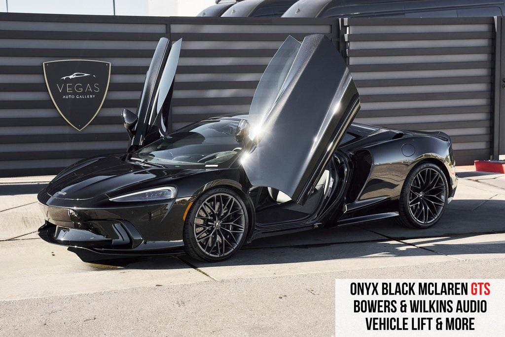 2025 McLaren GTS Base's photo