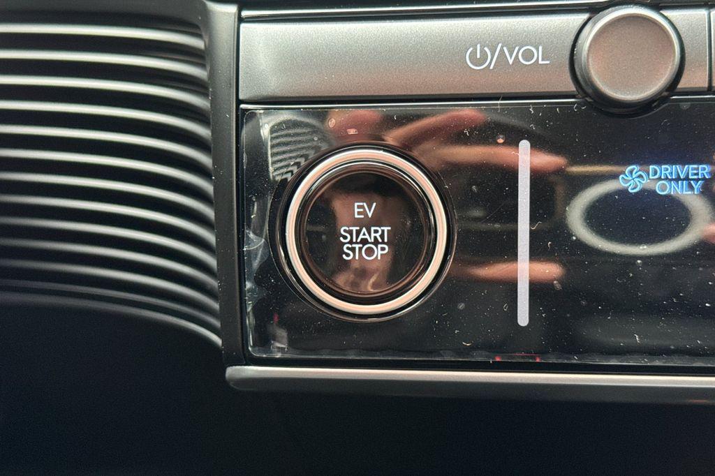 2026 Hyundai IONIQ 5 SE - Photo 23