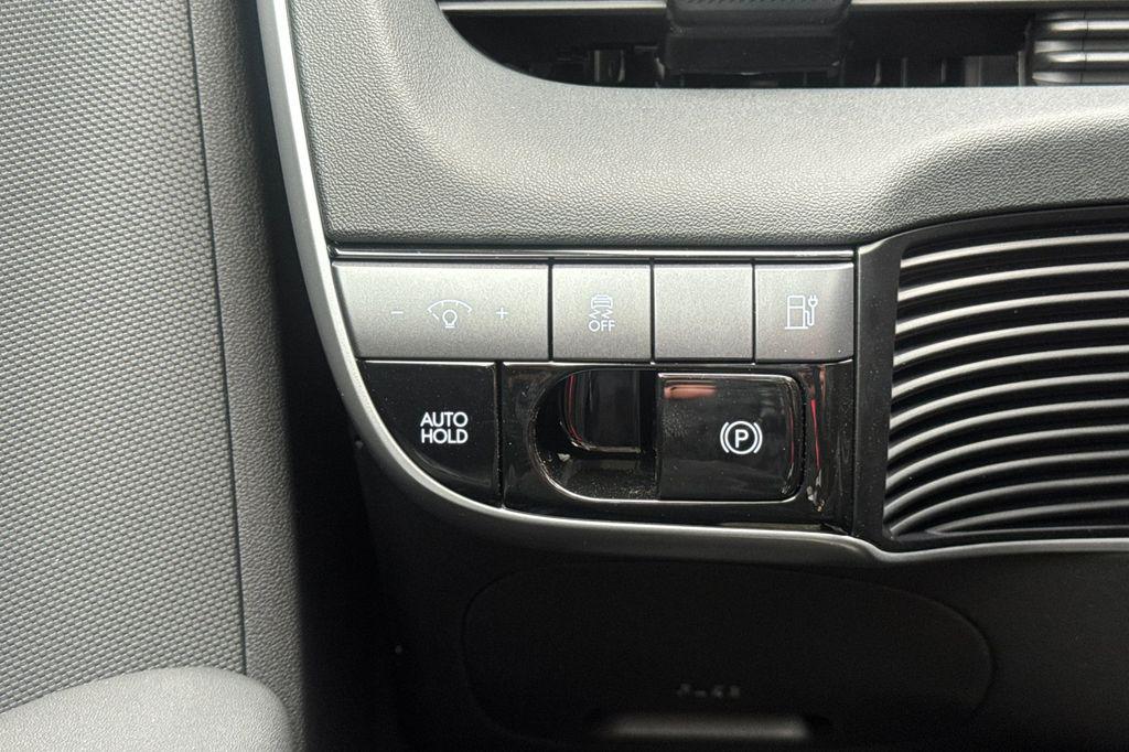 2026 Hyundai IONIQ 5 SE - Photo 29