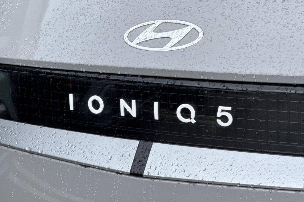 2026 Hyundai IONIQ 5 SE - Photo 31