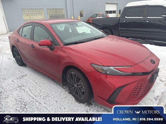 2025 Toyota Camry XSE's photo