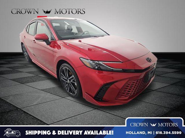 2025 Toyota Camry XSE's photo