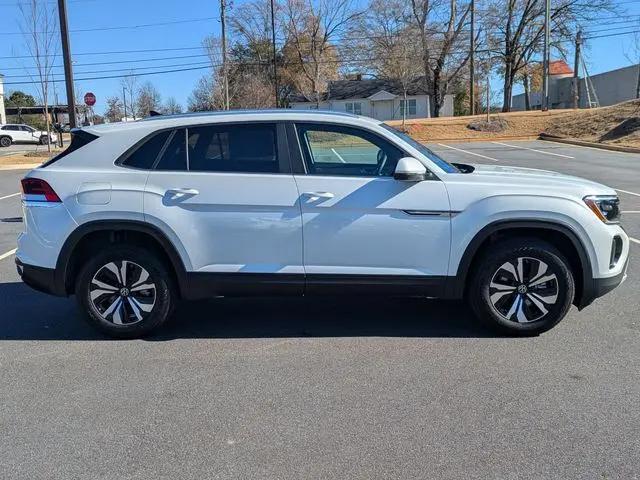 2026 Volkswagen Atlas Cross Sport SE