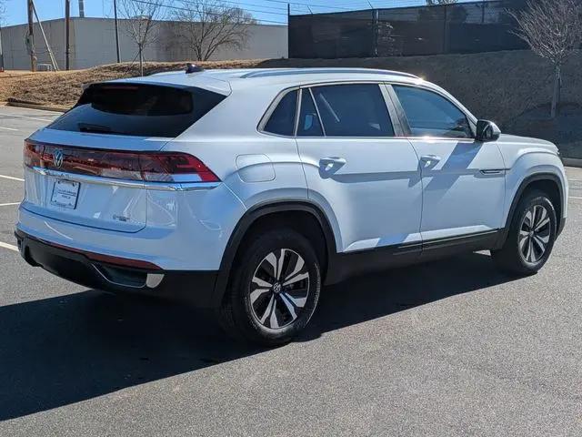 2026 Volkswagen Atlas Cross Sport SE