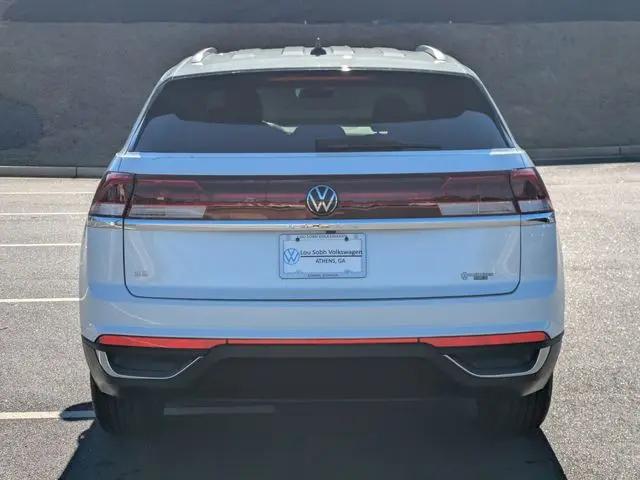 2026 Volkswagen Atlas Cross Sport SE