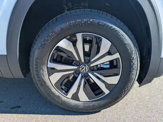 2026 Volkswagen Atlas Cross Sport SE