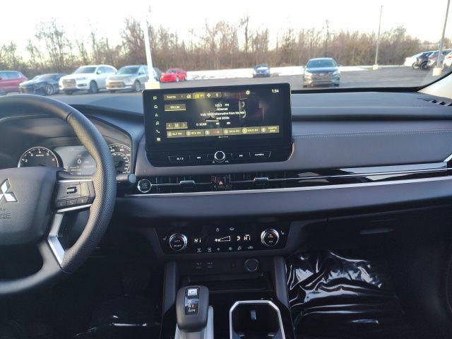 2026 Mitsubishi Outlander SE 1.5T S-AWC