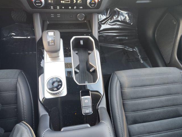 2026 Mitsubishi Outlander SE 1.5T S-AWC