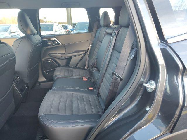 2026 Mitsubishi Outlander SE 1.5T S-AWC