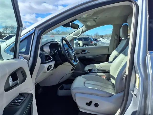 2021 Chrysler Pacifica Hybrid Touring L