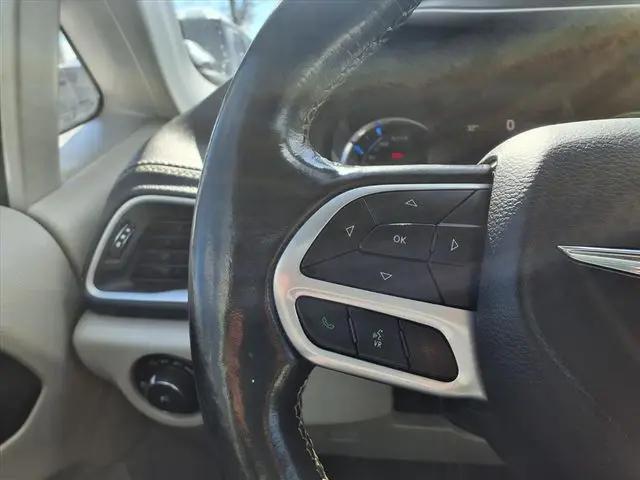 2021 Chrysler Pacifica Hybrid Touring L