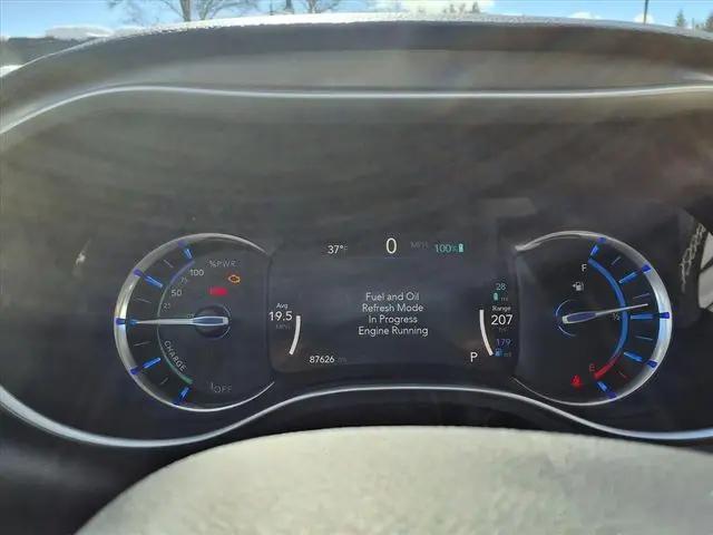 2021 Chrysler Pacifica Hybrid Touring L