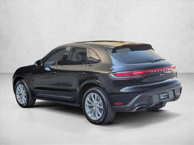 2025 Porsche Macan Macan