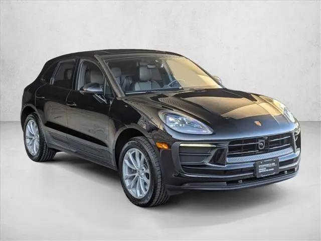 2025 Porsche Macan Macan
