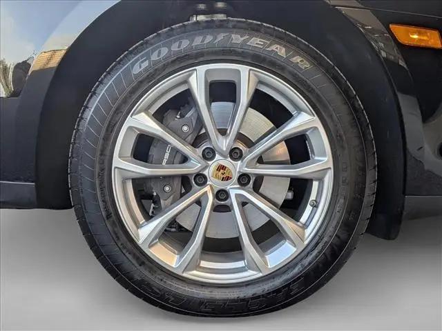 2025 Porsche Macan Macan