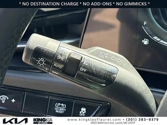 2024 Kia Niro EX Touring