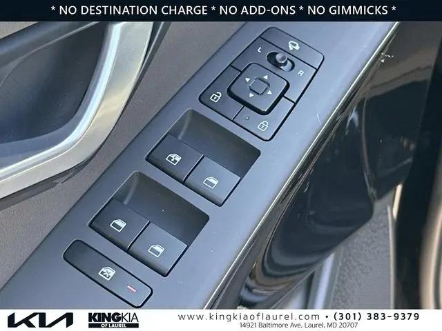 2024 Kia Niro EX Touring