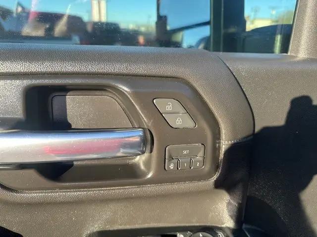 2020 Chevrolet Silverado 2500HD 4WD Crew Cab Standard Bed LTZ
