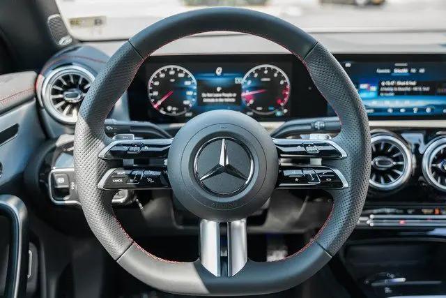 2025 Mercedes-Benz CLA 250 4MATIC