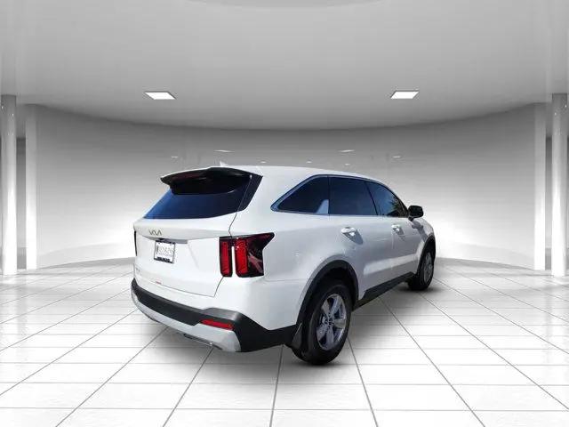 2026 Kia Sorento LX