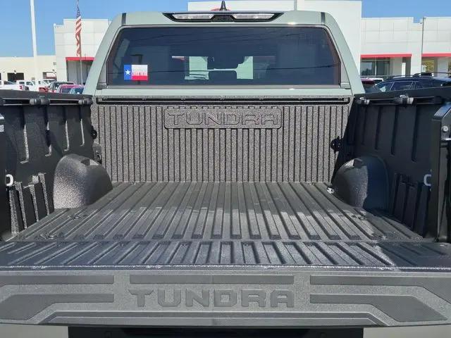 2026 Toyota Tundra Limited CrewMax 5.5' Bed