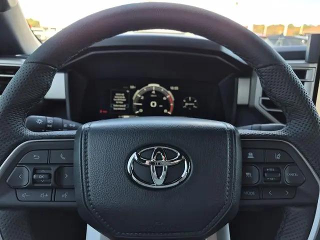 2026 Toyota Tundra Limited CrewMax 5.5' Bed