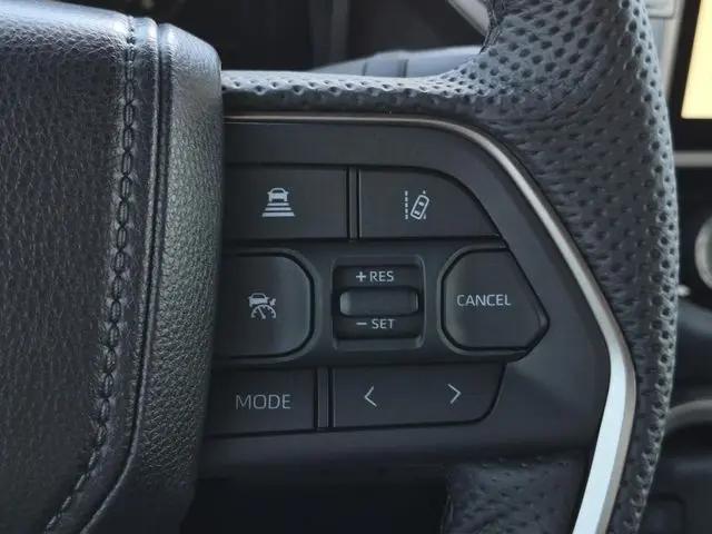 2026 Toyota Tundra Limited CrewMax 5.5' Bed