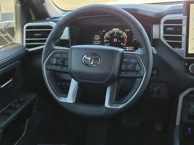 2026 Toyota Tundra Limited CrewMax 5.5' Bed