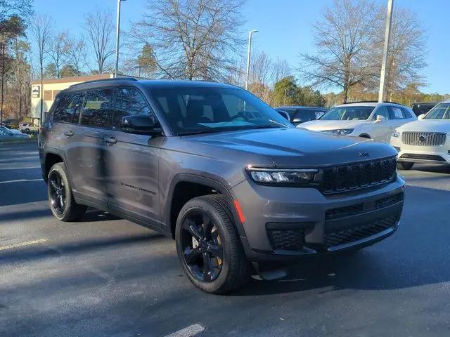 2025 Jeep Grand Cherokee L Altitude X 4x4