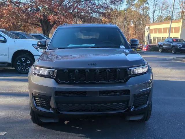 2025 Jeep Grand Cherokee L Altitude X 4x4