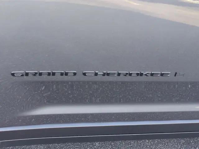 2025 Jeep Grand Cherokee L Altitude X 4x4